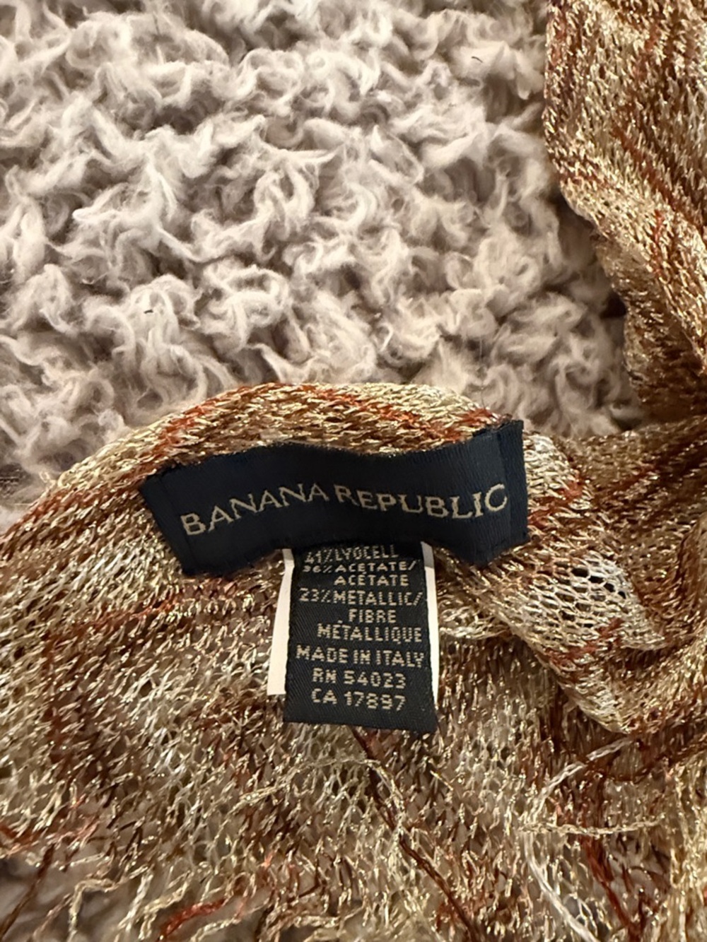 Banana Republic Light Brown Chevron Knit Scarf - Picture 4 of 4